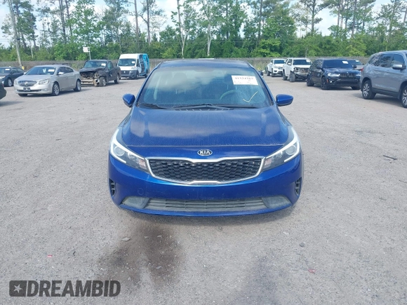 2018 Kia Forte LX with VIN 3KPFK4A71JE226693, listed as a IAAI auction lot 42094700 with 140,906 mi miles. Bid and sale history available at carsss.com. Image 12.