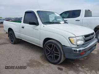 1998 Toyota Tacoma z VIN 4TANL42N3WZ079547, wystawiony jako IAAI lot #42486068 z przebiegiem 167 835 mil mil oraz . Historia ofert i sprzedaży dostępna na DreamBid. Obrazek 1.