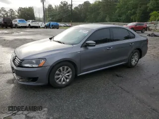 2015 Volkswagen Passat S with VIN 1VWAT7A33FC009440, listed as a Copart auction lot 57601405 with 151,275 mi miles and Salvage title. Bid and sale history available at DreamBid. Image 1.