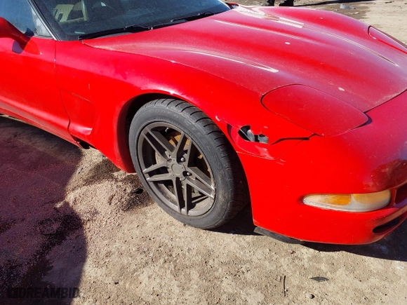 1999 Chevrolet Corvette with VIN 1G1YY22G6X5115760, listed as a IAAI auction lot 41725421 with 132,514 mi miles. Bid and sale history available at carsss.com. Image 6.