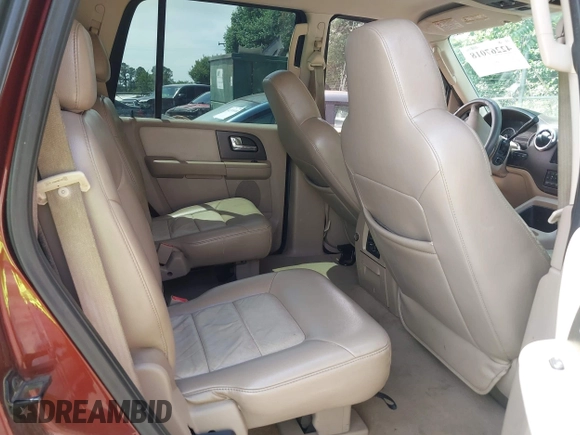 2006 Ford Expedition Eddie Bauer z VIN 1FMPU17506LA44450, wystawiony jako IAAI lot #42267018 z przebiegiem 265 891 mil mil oraz . Historia ofert i sprzedaży dostępna na DreamBid. Obrazek 8.