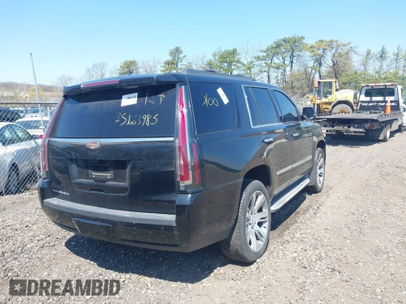 2015 Chevrolet Tahoe LT with VIN 1GNSKBKC5FR229193, listed as a IAAI auction lot 42079931 with Not provided miles and . Bid and sale history available at DreamBid. Image 4.