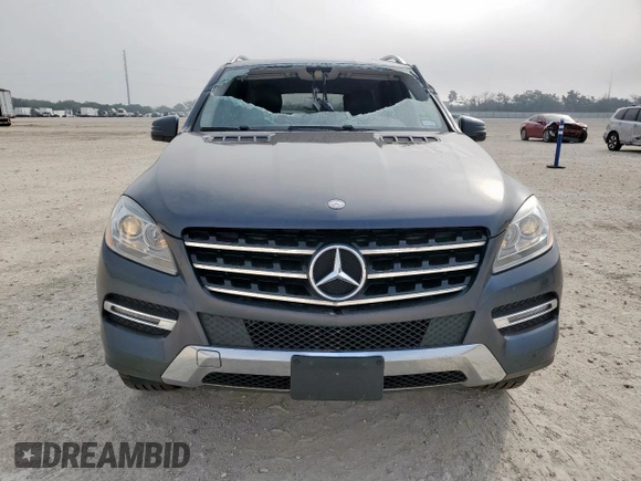 2015 Mercedes-Benz M 350 with VIN 4JGDA5JB1FA549118, listed as a Copart auction lot 56666645 with 138,844 mi miles and Salvage title. Bid and sale history available at DreamBid. Image 5.