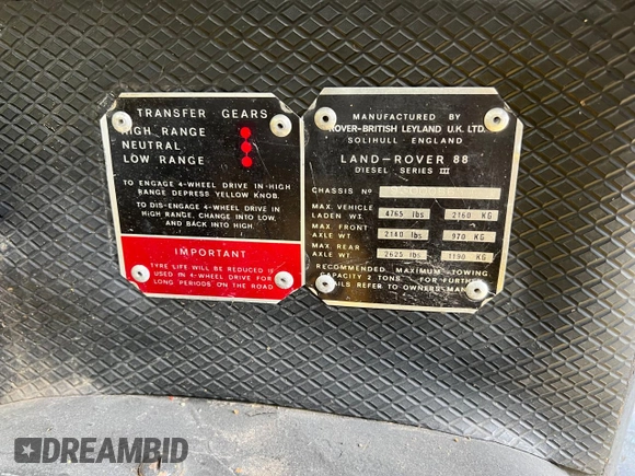 1977 Land Rover Defender с VIN 93000865, выставлен на аукционе Copart как лот 60679895 с пробегом 28 339 миль миль и Чистый • Clean title. История ставок и продаж доступна на DreamBid. Изображение 10.