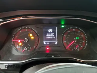 2019 Volkswagen Jetta S с VIN 3VWC57BU7KM013414, выставлен на аукционе Copart как лот 57952695 с пробегом 105 177 миль миль и Списание • Salvage title. История ставок и продаж доступна на DreamBid. Изображение 9.