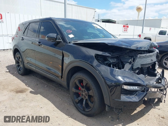 2022 Ford Explorer ST z VIN 1FM5K8GC1NGA40631, wystawiony jako IAAI lot #42009716 z przebiegiem 37 700 mil mil oraz . Historia ofert i sprzedaży dostępna na DreamBid. Obrazek 1.