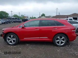 2015 Toyota Venza XLE with VIN 4T3BK3BB1FU113852, listed as a IAAI auction lot 42449488 with 70,324 mi miles and . Bid and sale history available at DreamBid. Image 15.