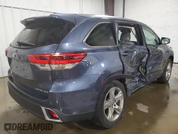 2017 Toyota Highlander Limited z VIN 5TDDZRFH4HS459601, wystawiony jako Copart lot #60559765 z przebiegiem 57 330 mil mil oraz Szkoda całkowita • Salvage title. Historia ofert i sprzedaży dostępna na DreamBid. Obrazek 3.