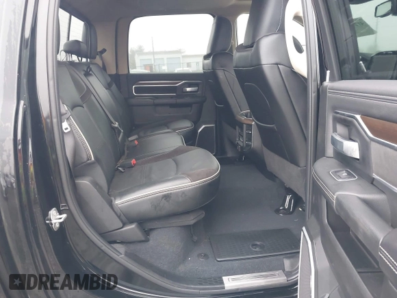 2022 Ram 2500 Laramie with VIN 3C6UR5FL0NG229195, listed as a IAAI auction lot 41254932 with 8,368 mi miles and . Bid and sale history available at DreamBid. Image 8.