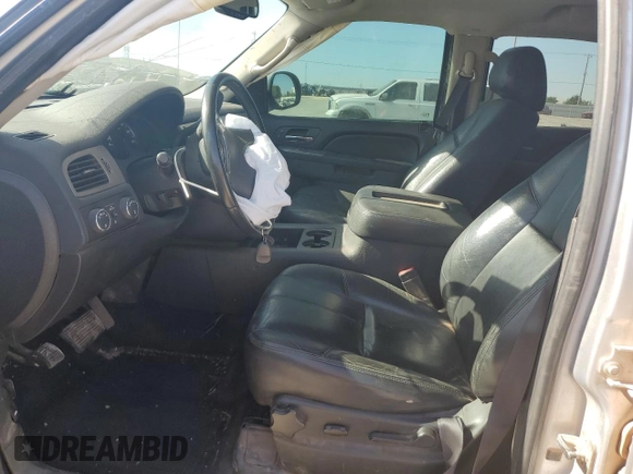 2013 Chevrolet Avalanche LT с VIN 3GNTKFE7XDG171041, выставлен на аукционе Copart как лот 56966925 с пробегом 155 874 миль миль и Списание • Salvage title. История ставок и продаж доступна на DreamBid. Изображение 7.