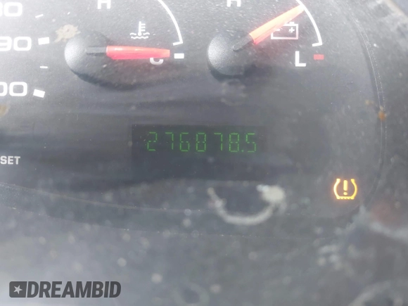 2008 Ford Econoline Cargo Commercial with VIN 1FTSE34L48DA95375, listed as a IAAI auction lot 42565086 with 276,878 mi miles and . Bid and sale history available at DreamBid. Image 7.