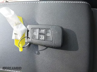 2021 Volkswagen Tiguan SE with VIN 3VV2B7AX1MM150534, listed as a IAAI auction lot 41814162 with 49,079 mi miles. Bid and sale history available at carsss.com. Image 11.