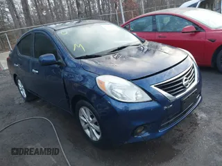 2014 Nissan Versa SV with VIN 3N1CN7AP3EL822730, listed as a IAAI auction lot 41504683 with 96,805 mi miles. Bid and sale history available at carsss.com. Image 1.