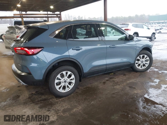 2024 Ford Escape Active with VIN 1FMCU9GNXRUA62577, listed as a IAAI auction lot 41807692 with 4,391 mi miles. Bid and sale history available at carsss.com. Image 4.