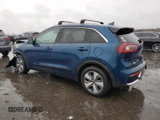 2019 Kia Niro Touring with VIN KNDCE3LC5K5274841, listed as a Copart auction lot 43465525 with 177,640 mi miles and Salvage Title. Bid and sale history available at carsss.com. Image 2.