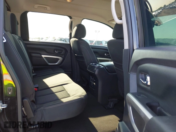 2017 Nissan Titan Platinum Reserve с VIN 1N6AA1E51HN549407, выставлен на аукционе IAAI как лот 42408520 с пробегом 150 950 миль миль и . История ставок и продаж доступна на DreamBid. Изображение 8.