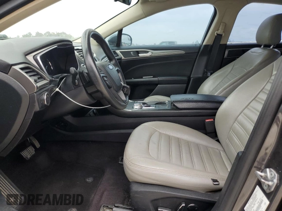 2017 Ford Fusion SE with VIN 3FA6P0HD1HR140783, listed as a Copart auction lot 54942525 with 161,957 mi miles and Clean Title. Bid and sale history available at DreamBid. Image 7.