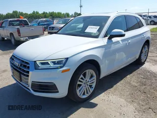 2019 Audi Q5 Premium Plus z VIN WA1BNAFY1K2139360, wystawiony jako IAAI lot #42465344 z przebiegiem 84 156 mil mil oraz . Historia ofert i sprzedaży dostępna na DreamBid. Obrazek 23.