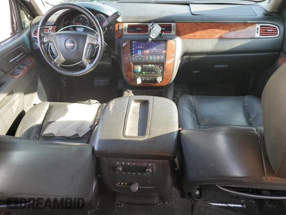 2013 GMC Yukon SLT with VIN 1GKS1CE06DR319554, listed as a Copart auction lot 85426204 with 177,526 mi miles and Salvage Title. Bid and sale history available at carsss.com. Image 8.