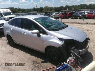 2013 Ford Fiesta S с VIN 3FADP4AJ6DM206783, выставлен на аукционе IAAI как лот 42711248 с пробегом 151 317 миль миль и . История ставок и продаж доступна на DreamBid. Изображение 1.