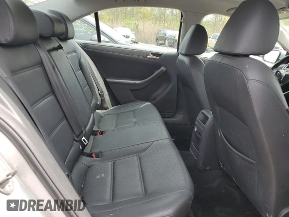 2011 Volkswagen Jetta SE with VIN 3VWDX7AJXBM342565, listed as a Copart auction lot 56193955 with 113,167 mi miles and Salvage title. Bid and sale history available at DreamBid. Image 10.