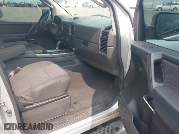 2010 Nissan Titan SE with VIN 1N6BA0ED7AN319933, listed as a IAAI auction lot 42385986 with 273,974 mi miles and . Bid and sale history available at DreamBid. Image 5.