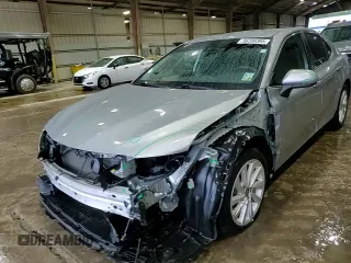 2023 Toyota Camry LE z VIN 4T1C11AK6PU082458, wystawiony jako Copart lot #56209395 z przebiegiem 38 806 mil mil oraz Szkoda całkowita • Salvage title. Historia ofert i sprzedaży dostępna na DreamBid. Obrazek 13.
