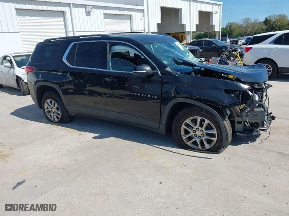 2019 Chevrolet Traverse LT Cloth with VIN 1GNERGKW8KJ307488, listed as a IAAI auction lot 41690208 with 1 mi miles. Bid and sale history available at carsss.com. Image 1.
