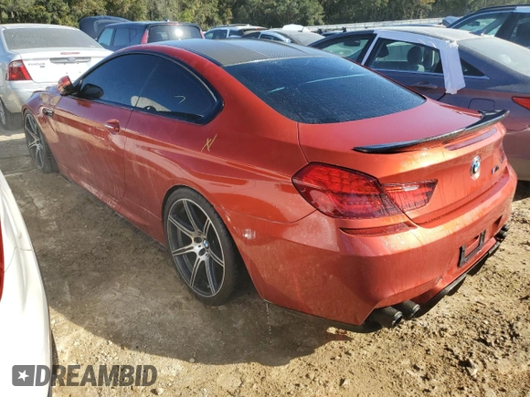 2013 BMW M6 z VIN WBSLX9C58DC968462, wystawiony jako Copart lot #76164044 z przebiegiem 45 349 mil mil oraz Szkoda całkowita • Salvage title. Historia ofert i sprzedaży dostępna na DreamBid. Obrazek 2.