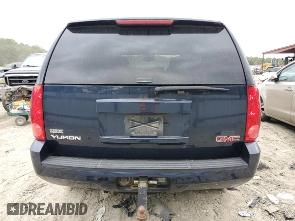 2008 GMC Yukon SLE w/3SB with VIN 1GKFK13018J144673, listed as a Copart auction lot 71287664 with 156,977 mi miles and Salvage Title. Bid and sale history available at carsss.com. Image 6.