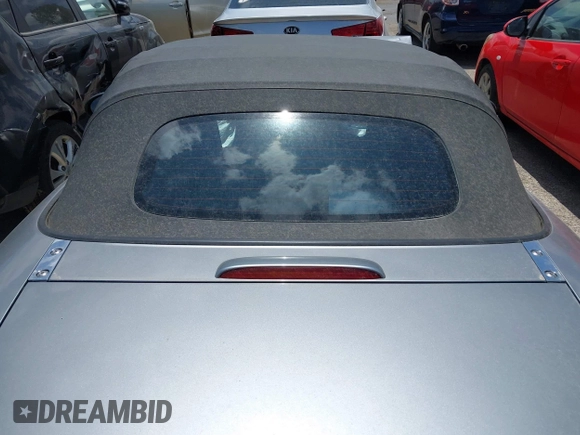 2013 Mazda MX-5 Miata Sport z VIN JM1NC2JF8D0232377, wystawiony jako IAAI lot #42312848 z przebiegiem Nie podano mil oraz . Historia ofert i sprzedaży dostępna na DreamBid. Obrazek 8.