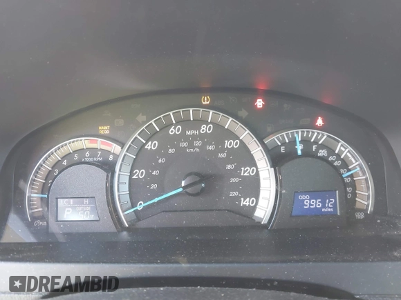 2014 Toyota Camry L with VIN 4T1BF1FK2EU457927, listed as a IAAI auction lot 41896163 with 99,612 mi miles. Bid and sale history available at carsss.com. Image 7.