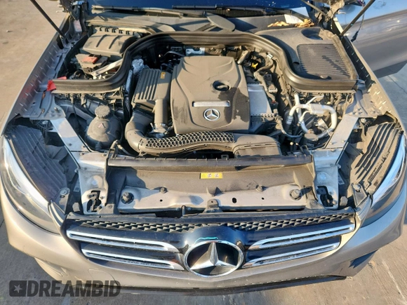 2019 Mercedes-Benz GLC 300 z VIN WDC0G4JB2KV146418, wystawiony jako Copart lot #60800515 z przebiegiem Nie podano mil oraz Czysty tytuł • Clean title. Historia ofert i sprzedaży dostępna na DreamBid. Obrazek 12.