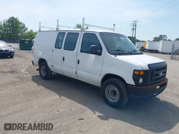 2014 Ford Econoline Cargo Commercial with VIN 1FTNE2EL6EDA22641, listed as a IAAI auction lot 42156425 with 233,745 mi miles. Bid and sale history available at carsss.com. Image 1.