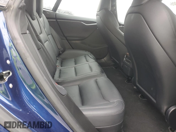 2020 Tesla Model S Performance z VIN 5YJSA1E47LF390673, wystawiony jako Copart lot #50419005 z przebiegiem 37 764 mil mil oraz Szkoda całkowita • Salvage title. Historia ofert i sprzedaży dostępna na DreamBid. Obrazek 10.