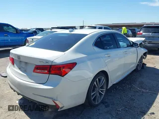 2019 Acura TLX w/Technology Pkg with VIN 19UUB2F46KA010306, listed as a IAAI auction lot 41650720 with 163,828 mi miles. Bid and sale history available at carsss.com. Image 4.
