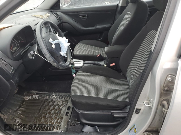 2010 Hyundai Elantra z VIN KMHDT4BD0AU210832, wystawiony jako Copart lot #47825675 z przebiegiem 40 790 mil mil oraz Szkoda całkowita • Salvage title. Historia ofert i sprzedaży dostępna na DreamBid. Obrazek 7.
