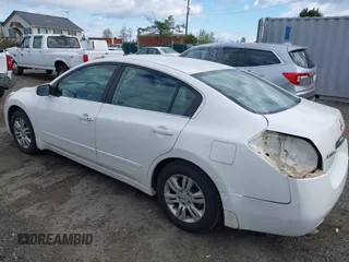 2012 Nissan Altima 2.5 S with VIN 1N4AL2AP2CN471762, listed as a IAAI auction lot 42042356 with 153,448 mi miles. Bid and sale history available at carsss.com. Image 3.