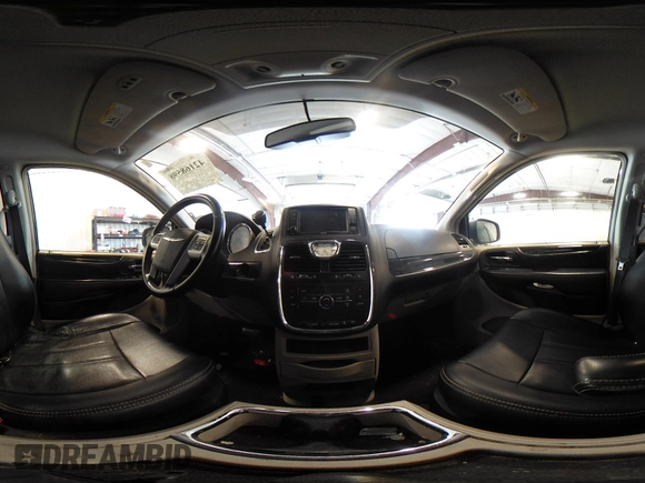 2015 Chrysler Town & Country Touring with VIN 2C4RC1BGXFR552294, listed as a IAAI auction lot 42168598 with 155,388 mi miles. Bid and sale history available at carsss.com. Image 19.