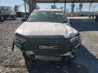 2022 GMC Terrain SLE z VIN 3GKALMEV7NL233993, wystawiony jako Copart lot #46848935 z przebiegiem 71 915 mil mil oraz Szkoda całkowita • Salvage title. Historia ofert i sprzedaży dostępna na DreamBid. Obrazek 5.