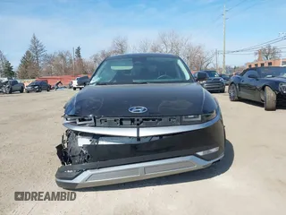 2024 Hyundai Ioniq 5 SE z VIN KM8KMDDF1RU328936, wystawiony jako IAAI lot #41983318 z przebiegiem 16 900 mil mil oraz . Historia ofert i sprzedaży dostępna na DreamBid. Obrazek 12.