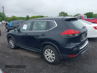 2017 Nissan Rogue SL z VIN JN8AT2MV6HW276743, wystawiony jako IAAI lot #42317904 z przebiegiem 214 254 mil mil oraz . Historia ofert i sprzedaży dostępna na DreamBid. Obrazek 14.