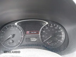 2014 Nissan Pathfinder SL with VIN 5N1AR2MM2EC712191, listed as a IAAI auction lot 42026657 with 157,534 mi miles and . Bid and sale history available at carsss.com. Image 7.