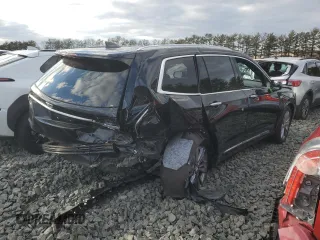 2023 Cadillac XT6 FWD Premium Luxury z VIN 1GYKPCRS7PZ105628, wystawiony jako Copart lot #84841124 z przebiegiem Nie podano mil oraz Szkoda całkowita • Salvage title. Historia ofert i sprzedaży dostępna na DreamBid. Obrazek 3.