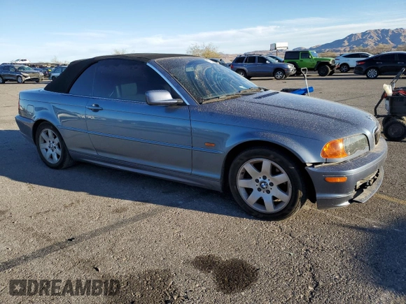 2001 BMW 3 Series 325Ci with VIN WBABS33411JY51140, listed as a Copart auction lot 77901914 with 0 mi miles and Salvage Title. Bid and sale history available at carsss.com. Image 4.