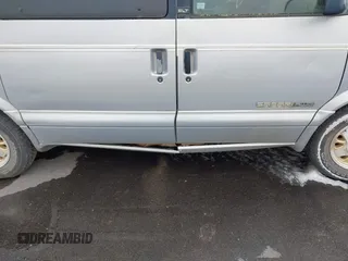 1997 GMC Safari with VIN 1GKEL19W2VB506844, listed as a IAAI auction lot 41719861 with 228,306 mi miles and . Bid and sale history available at carsss.com. Image 6.