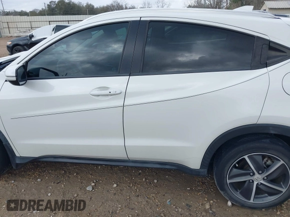 2021 Honda HR-V EX-L with VIN 3CZRU5H72MM715787, listed as a IAAI auction lot 41543392 with 39,661 mi miles. Bid and sale history available at carsss.com. Image 15.