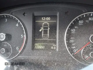 2012 Volkswagen Passat SE z VIN 1VWBN7A31CC044441, wystawiony jako IAAI lot #41390295 z przebiegiem 227 097 mil mil oraz . Historia ofert i sprzedaży dostępna na DreamBid. Obrazek 7.