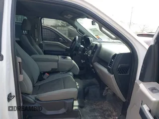 2020 Ford F-150 XL z VIN 1FTEX1C52LFA73368, wystawiony jako IAAI lot #41674867 z przebiegiem 170 542 mil mil oraz . Historia ofert i sprzedaży dostępna na DreamBid. Obrazek 5.