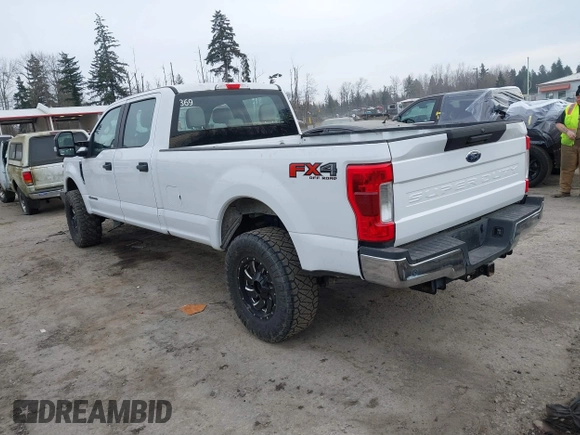 2018 Ford Super Duty F-250 SRW XL with VIN 1FT7W2BT4JEC56694, listed as a IAAI auction lot 41449284 with 138,642 mi miles. Bid and sale history available at carsss.com. Image 3.
